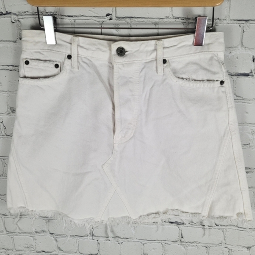GRLFRND | Eva frayed hem a-line button fly porto white denim jean skirt